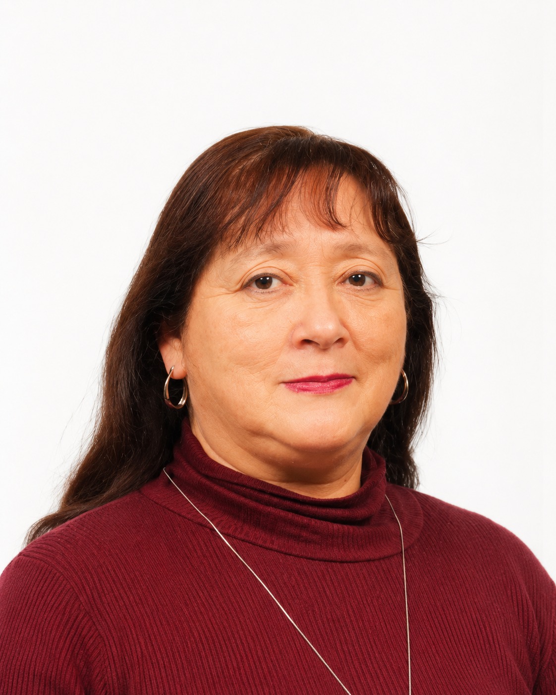 Claudia Pinela Oyarzo — Contadora auditora